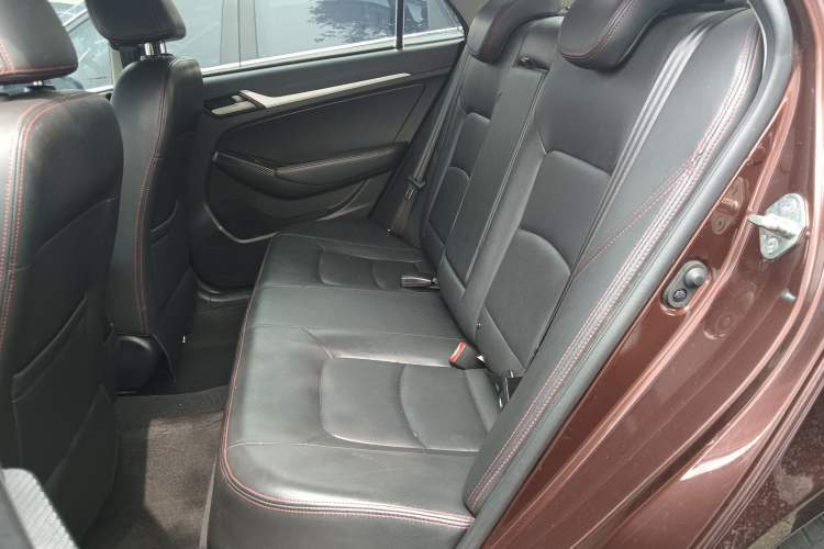 Used Geely Auto Vision 2016 1.5L Automatic Happiness Edition Left Rear Seat