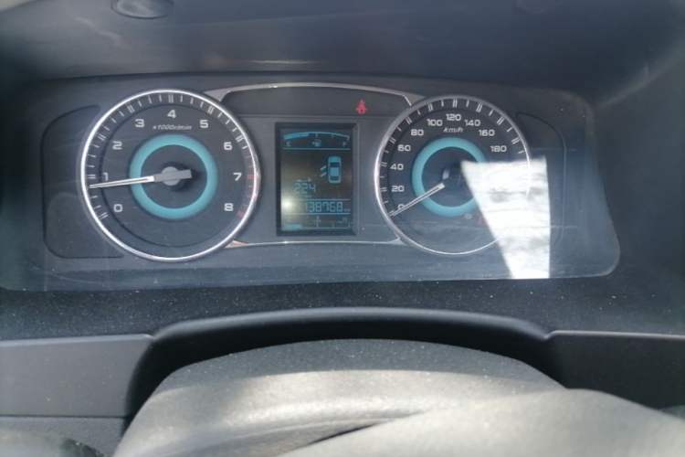 Used Geely Auto Vision 2016 1.5L Manual Happiness Edition Odometer Close Up