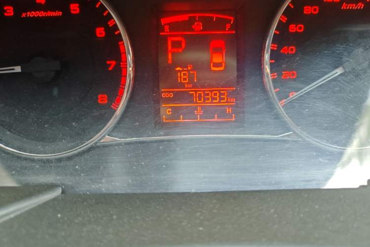 Used Geely Auto Vision 2016 1.5L Automatic Happiness Edition Odometer Close Up