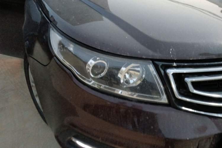 Used Geely Auto Vision 2016 1.5L Automatic Happiness Edition Right Front Headlight