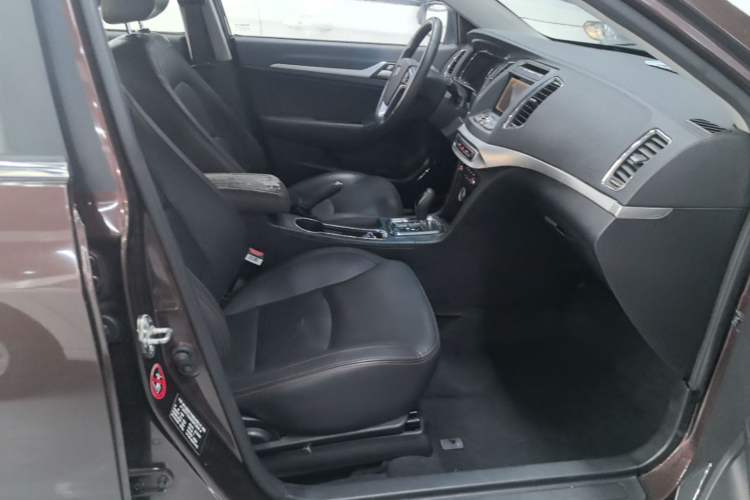 Used Geely Auto Vision 2016 1.5L Automatic Happiness Edition Right Front Seat