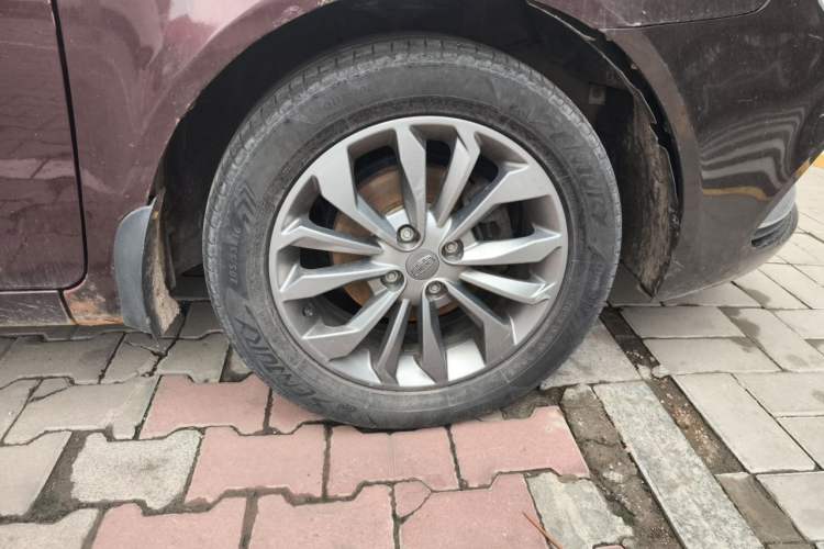 Used Geely Auto Vision 2016 1.5L Manual Happiness Edition Right Front Wheel Hub
