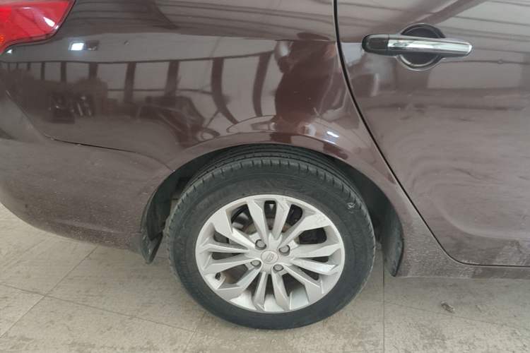 Used Geely Auto Vision 2016 1.5L Manual Happiness Edition Right Rear Wheel Hub