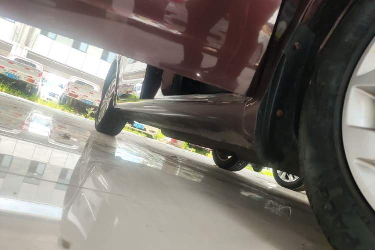Used Geely Auto Vision 2016 1.5L Manual Happiness Edition Right Side Sill