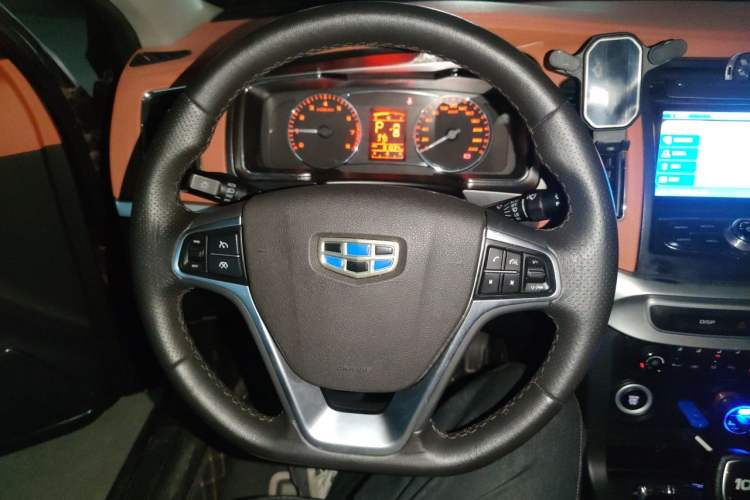 Used Geely Auto Vision 2016 1.5L Automatic Happiness Edition Steering Wheel