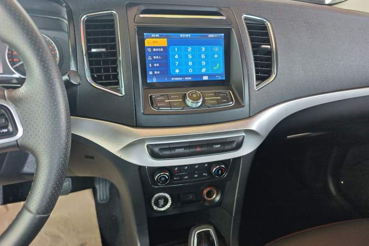Used Geely Auto Vision 2016 1.5L Automatic Happiness Edition Audio And AC Panel