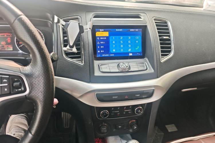 Used Geely Auto Vision 2016 1.5L Manual Happiness Edition Audio And AC Panel