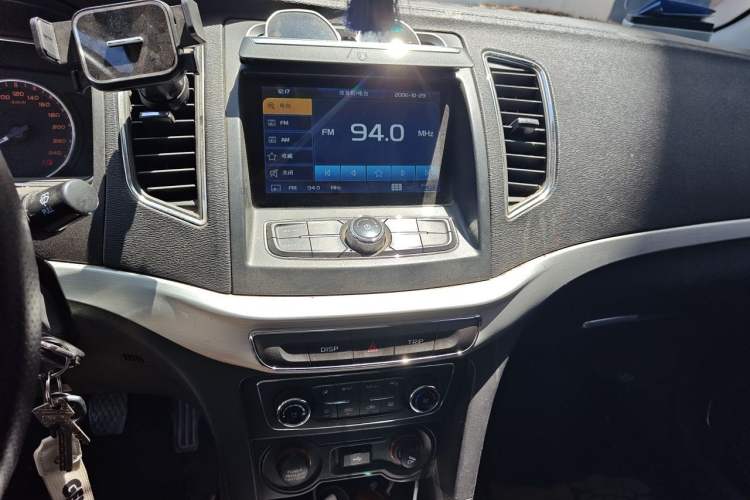 Used Geely Auto Vision 2016 1.5L Manual Happiness Edition Audio And AC Panel