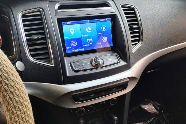 Used Geely Auto Vision 2016 1.5L Manual Happiness Edition Audio And AC Panel