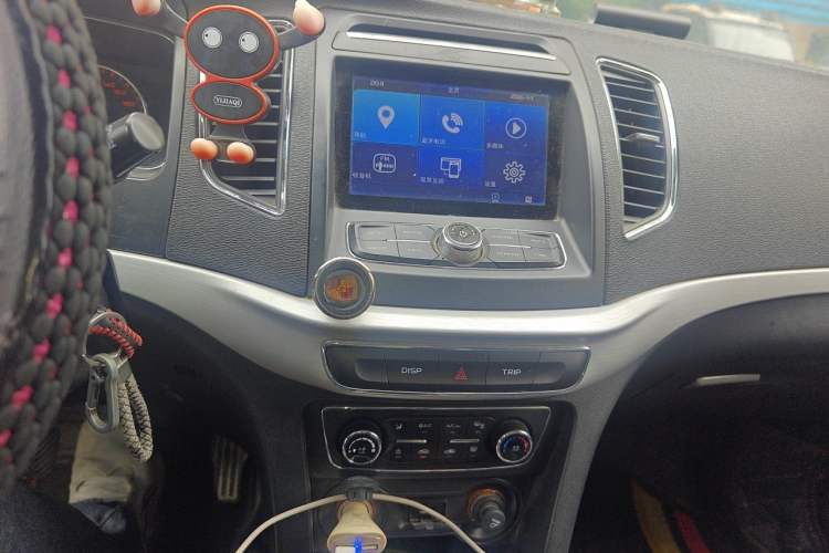 Used Geely Auto Vision 2016 1.5L Manual Happiness Edition Audio And AC Panel