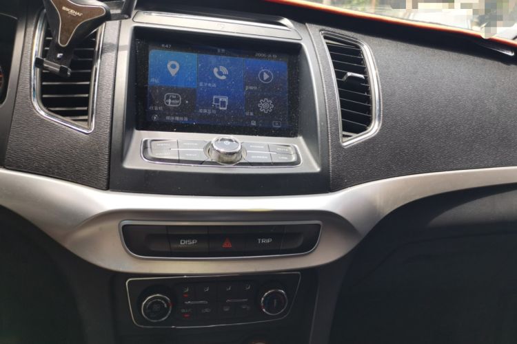 Used Geely Auto Vision 2016 1.5L Manual Happiness Edition Audio And AC Panel
