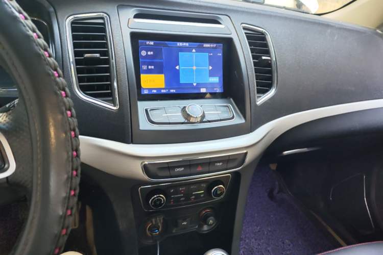 Used Geely Auto Vision 2016 1.5L Manual Happiness Edition Audio And AC Panel