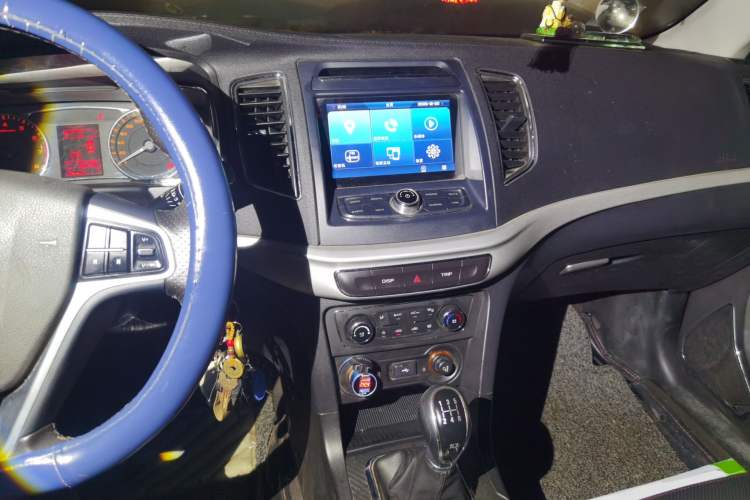 Used Geely Auto Vision 2016 1.5L Manual Happiness Edition Audio And AC Panel