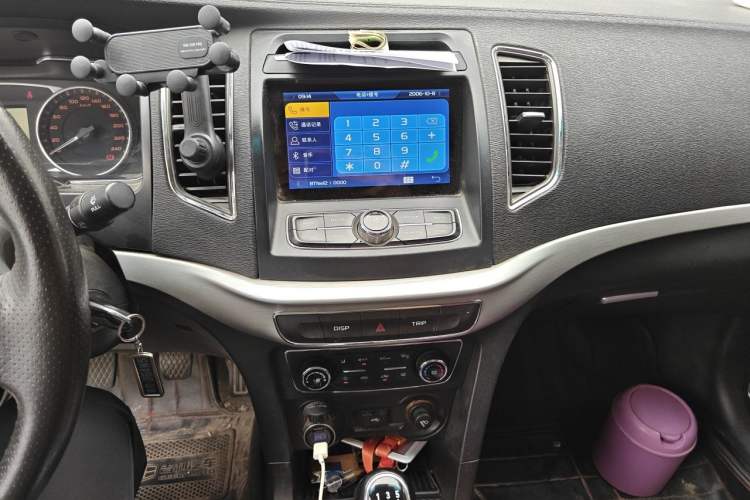 Used Geely Auto Vision 2016 1.5L Manual Happiness Edition Audio And AC Panel