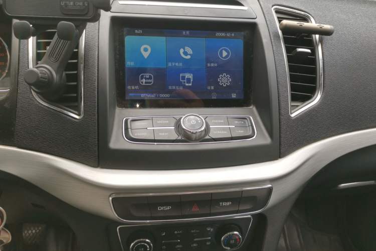 Used Geely Auto Vision 2016 1.5L Manual Happiness Edition Audio And AC Panel
