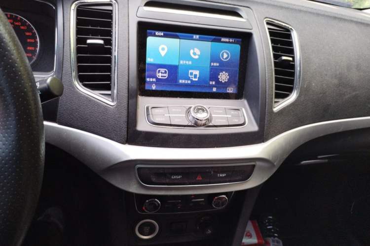 Used Geely Auto Vision 2016 1.5L Automatic Happiness Edition Audio And AC Panel
