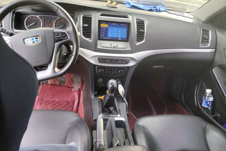 Used Geely Auto Vision 2016 1.5L Manual Happiness Edition Center Console