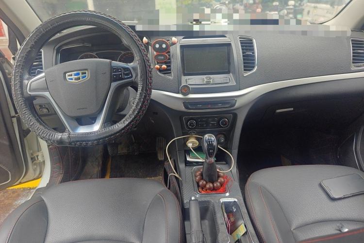Used Geely Auto Vision 2016 1.5L Manual Happiness Edition Center Console