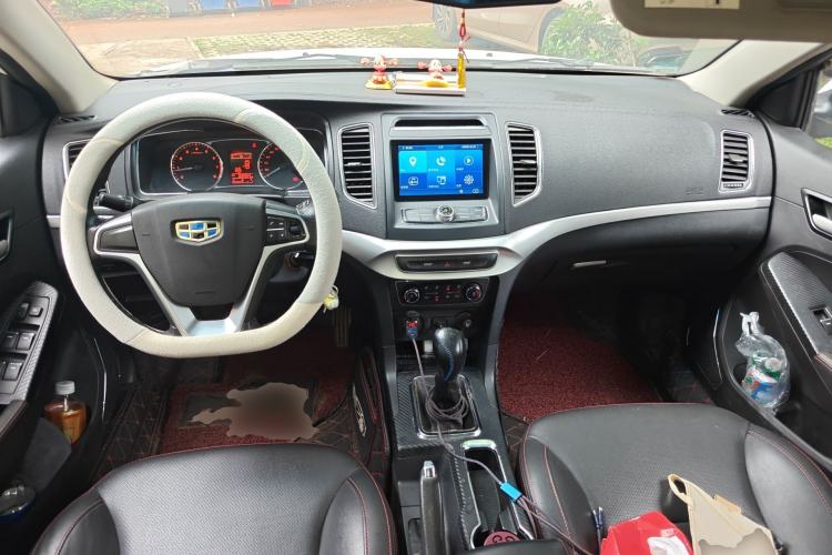 Used Geely Auto Vision 2016 1.5L Manual Happiness Edition Center Console