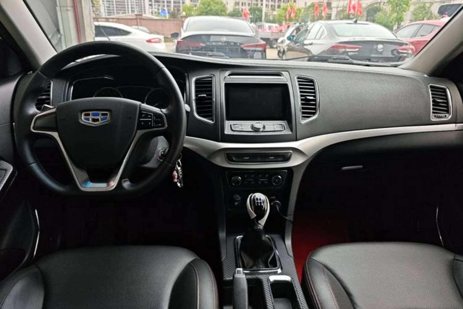 Used Geely Auto Vision 2016 1.5L Manual Happiness Edition Center Console