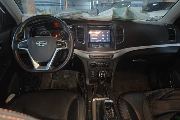 Used Geely Auto Vision 2016 1.5L Manual Happiness Edition Center Console