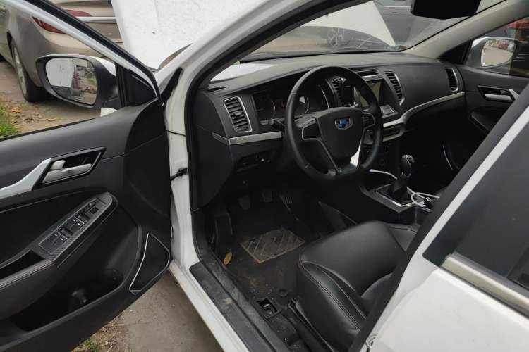 Used Geely Auto Vision 2016 1.5L Manual Happiness Edition Driver Seat