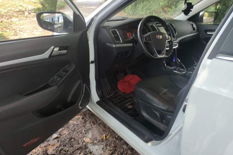 Used Geely Auto Vision 2016 1.5L Automatic Happiness Edition Driver Seat