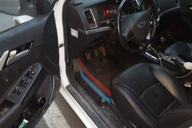 Used Geely Auto Vision 2016 1.5L Manual Happiness Edition Driver Seat