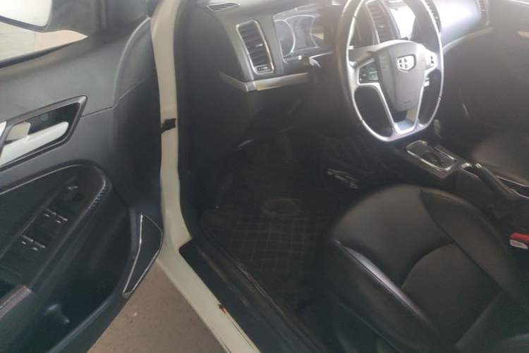Used Geely Auto Vision 2016 1.5L Automatic Happiness Edition Driver Seat