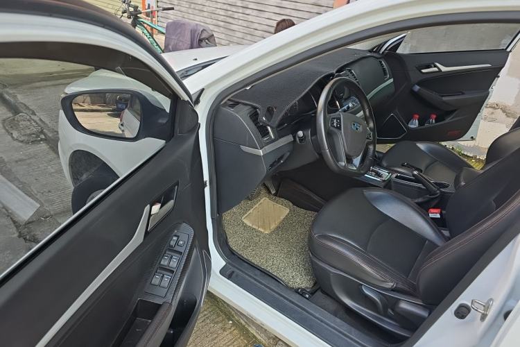 Used Geely Auto Vision 2016 1.5L Automatic Happiness Edition Driver Seat