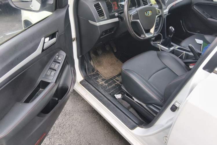 Used Geely Auto Vision 2016 1.5L Manual Happiness Edition Driver Seat