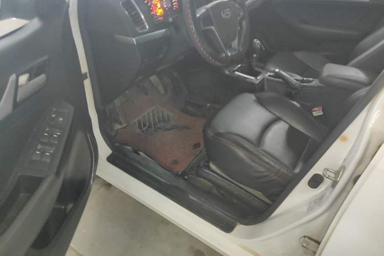 Used Geely Auto Vision 2016 1.5L Manual Happiness Edition Driver Seat