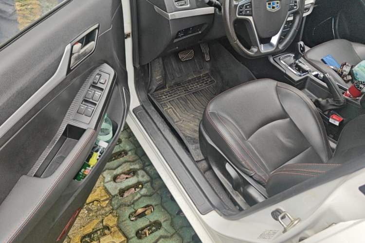 Used Geely Auto Vision 2016 1.5L Automatic Happiness Edition Driver Seat