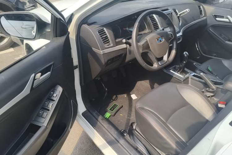 Used Geely Auto Vision 2016 1.5L Manual Happiness Edition Driver Seat