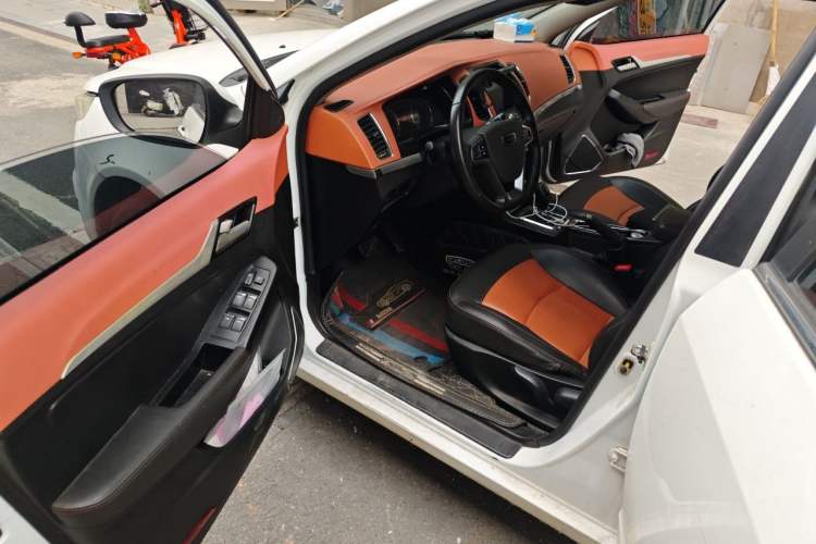 Used Geely Auto Vision 2016 1.5L Automatic Happiness Edition Driver Seat