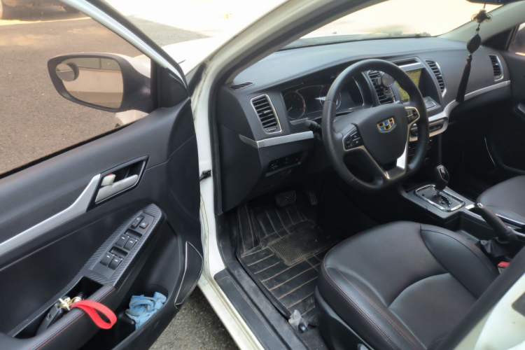 Used Geely Auto Vision 2016 1.5L Automatic Happiness Edition Driver Seat