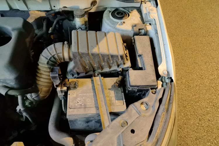 Used Geely Auto Vision 2016 1.5L Manual Happiness Edition Engine Bay Left