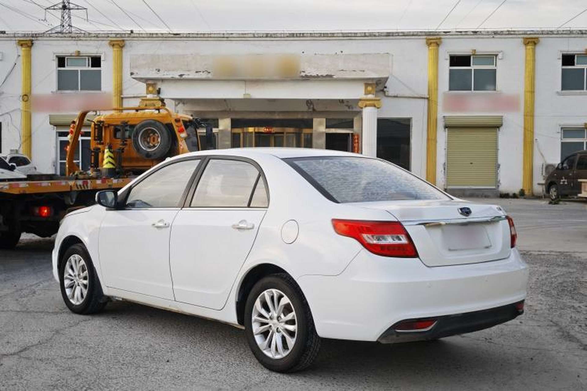 Used Geely Auto Vision 2016 1.5L Manual Happiness Edition Exterior 4