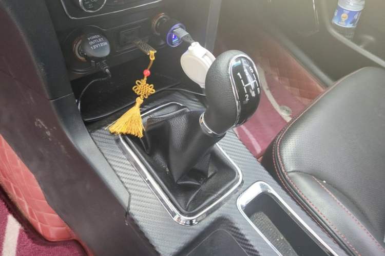 Used Geely Auto Vision 2016 1.5L Manual Happiness Edition Gear Lever