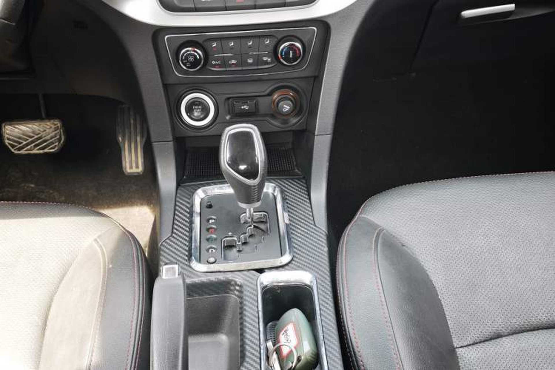 Used Geely Auto Vision 2016 1.5L Automatic Happiness Edition Gear Lever