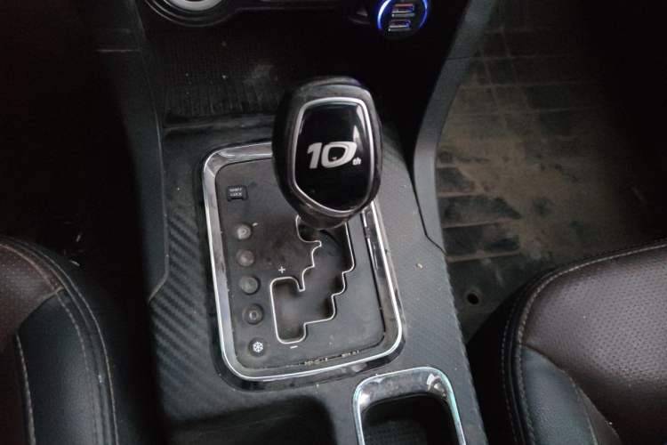 Used Geely Auto Vision 2016 1.5L Automatic Happiness Edition Gear Lever