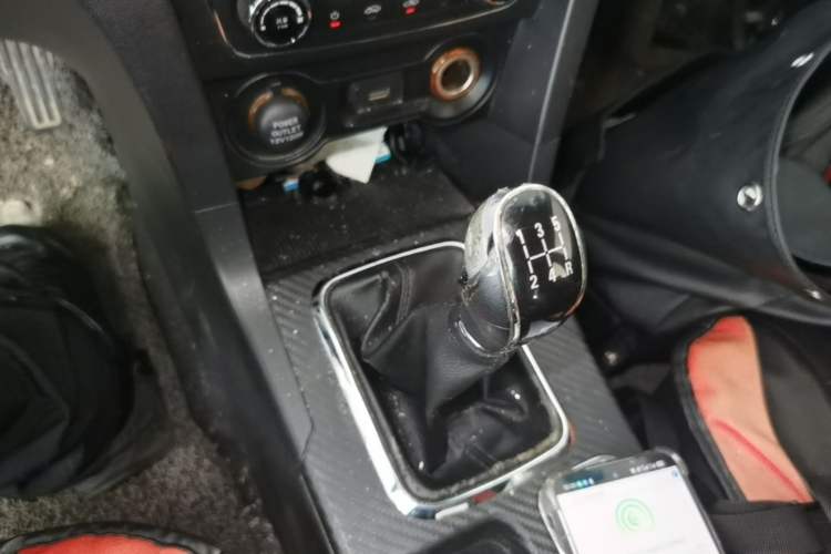 Used Geely Auto Vision 2016 1.5L Manual Happiness Edition Gear Lever