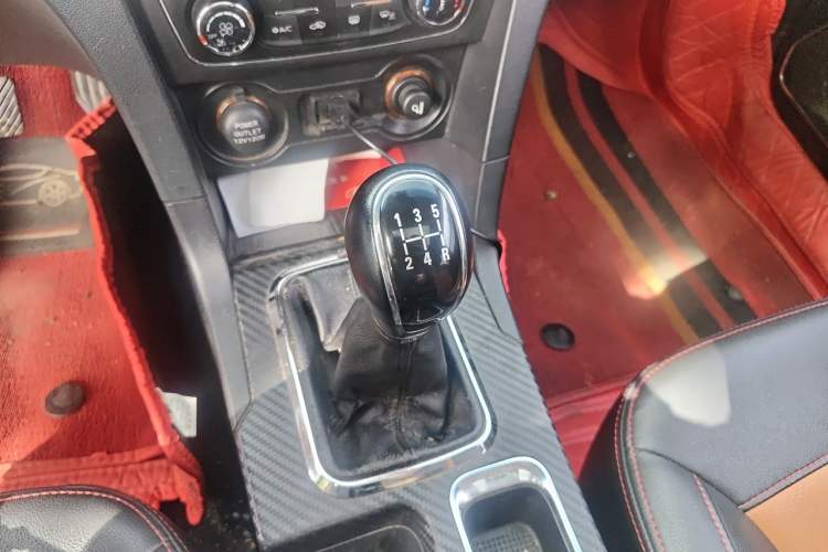 Used Geely Auto Vision 2016 1.5L Manual Happiness Edition Gear Lever