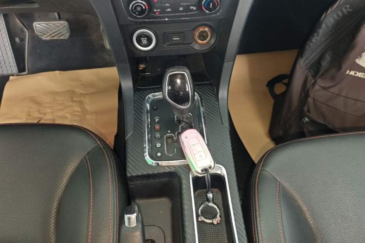 Used Geely Auto Vision 2016 1.5L Automatic Happiness Edition Gear Lever