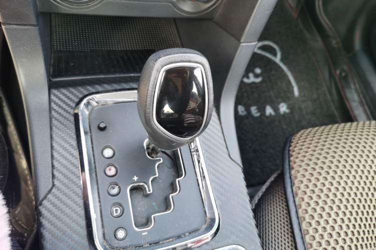 Used Geely Auto Vision 2016 1.5L Automatic Happiness Edition Gear Lever