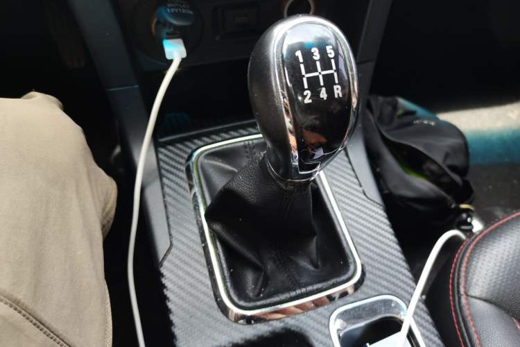 Used Geely Auto Vision 2016 1.5L Manual Happiness Edition Gear Lever
