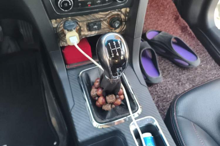 Used Geely Auto Vision 2016 1.5L Manual Happiness Edition Gear Lever