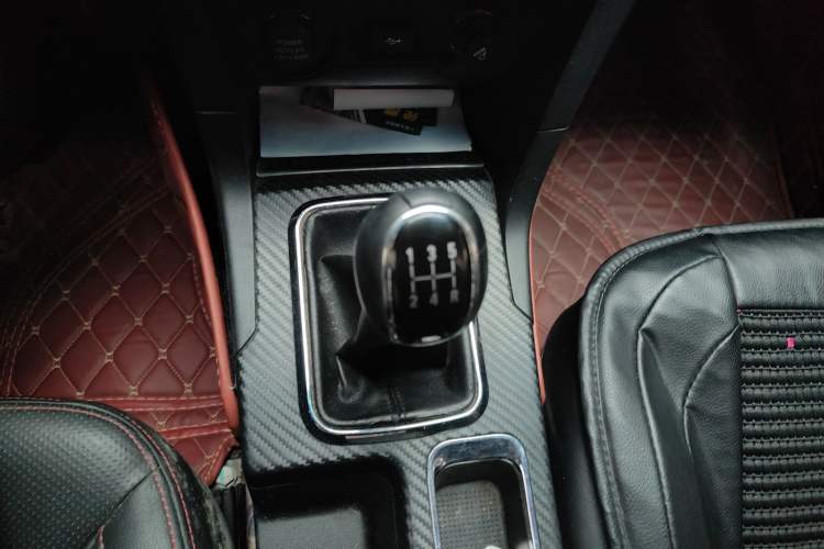 Used Geely Auto Vision 2016 1.5L Manual Happiness Edition Gear Lever