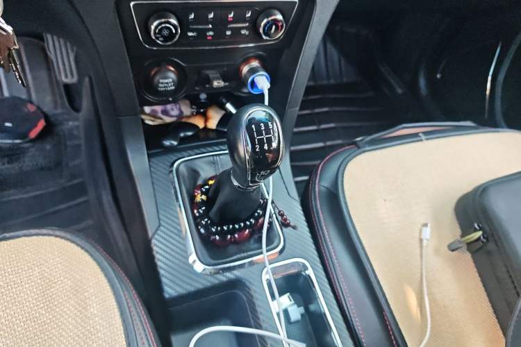 Used Geely Auto Vision 2016 1.5L Manual Happiness Edition Gear Lever