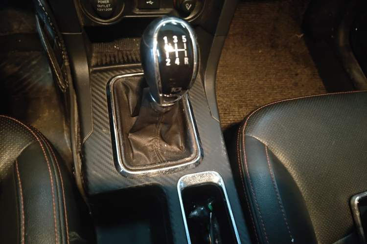 Used Geely Auto Vision 2016 1.5L Manual Happiness Edition Gear Lever